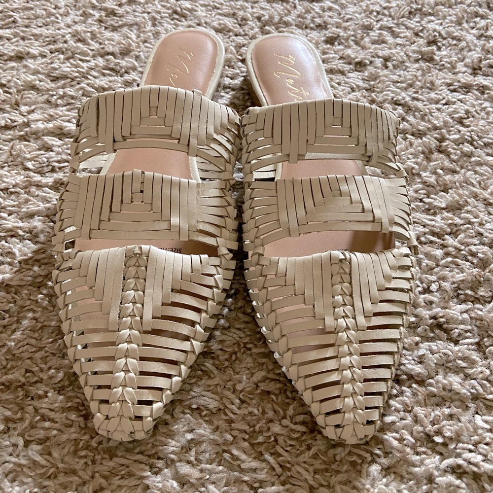 Matisse | Womens Woven Slides | Cannes White size 7